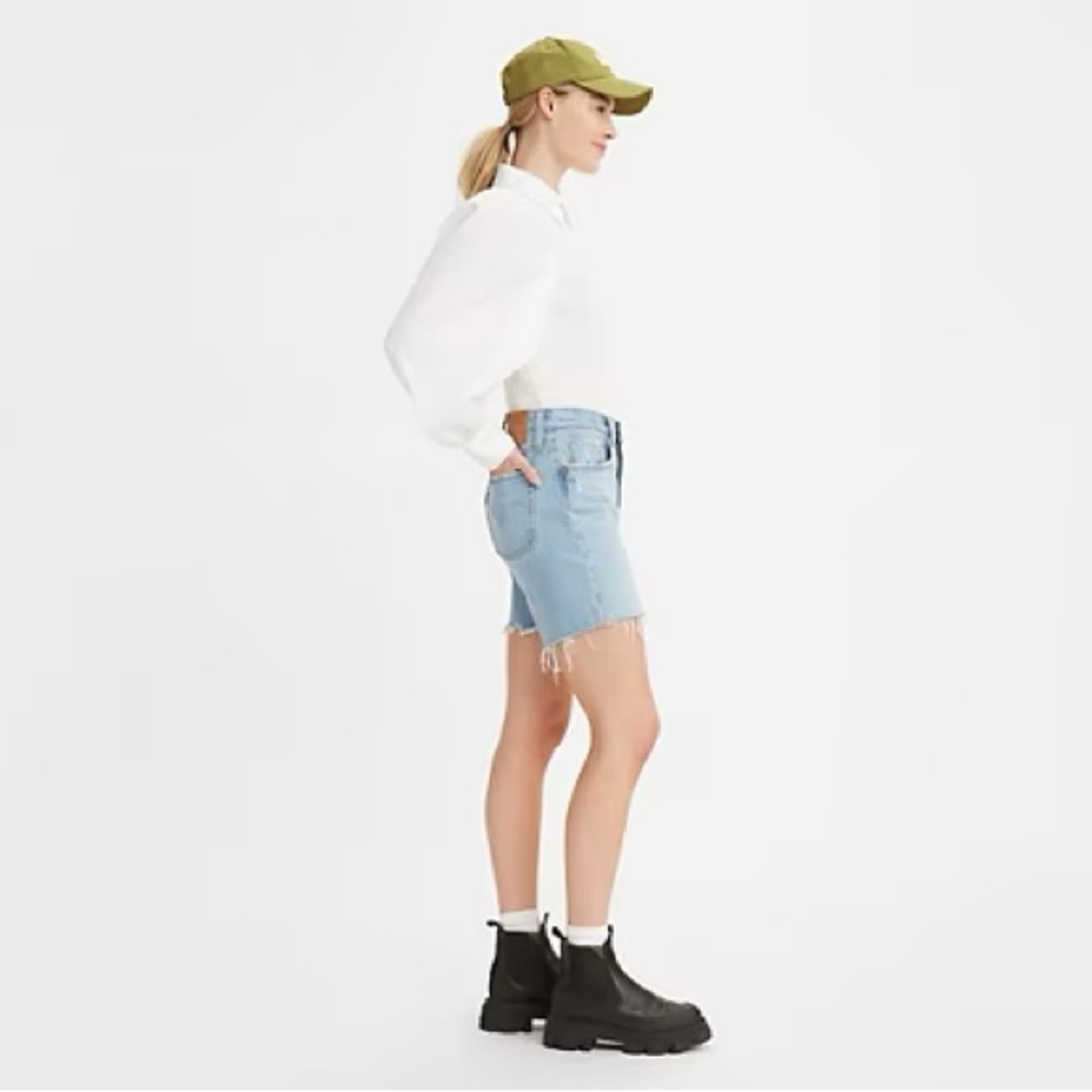 501® ORIGINAL MID THIGH WOMEN'S SHORTS size 6
